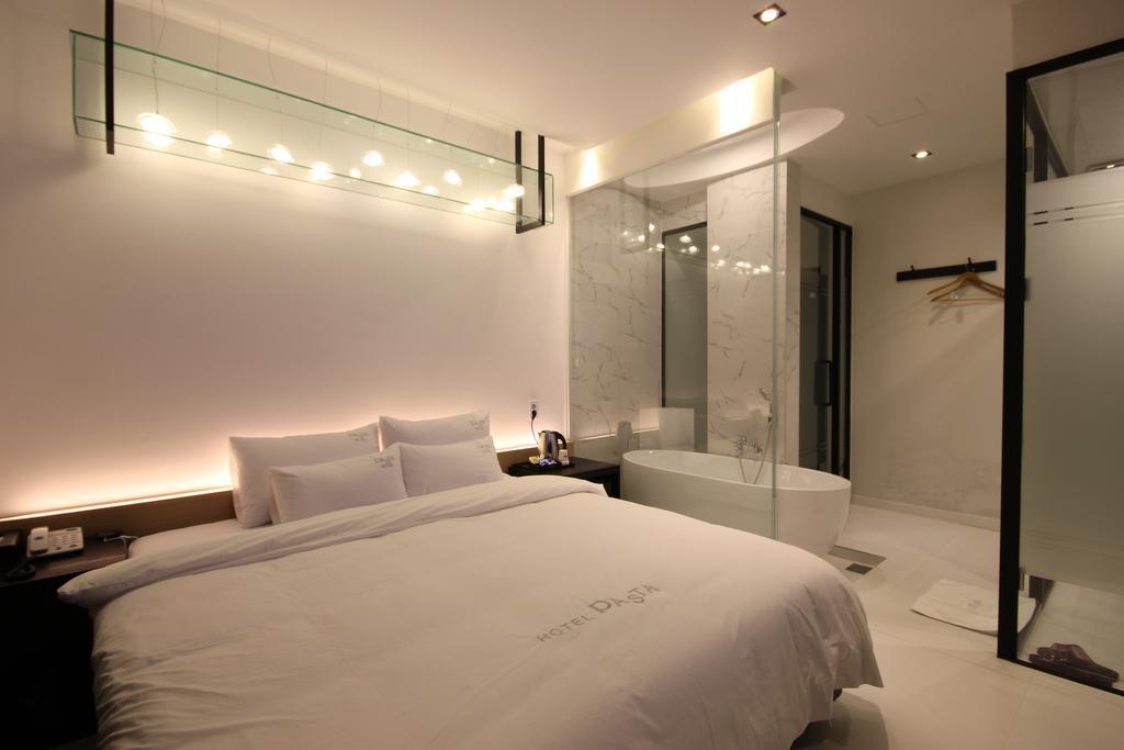 Hotel 38.5 Jinhae Changwon Exterior foto